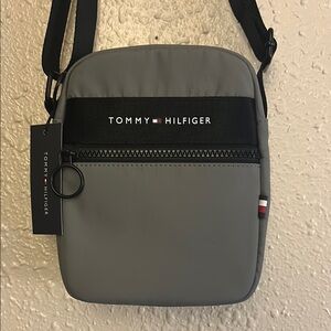 Tommy Hilfiger crossbody bag
